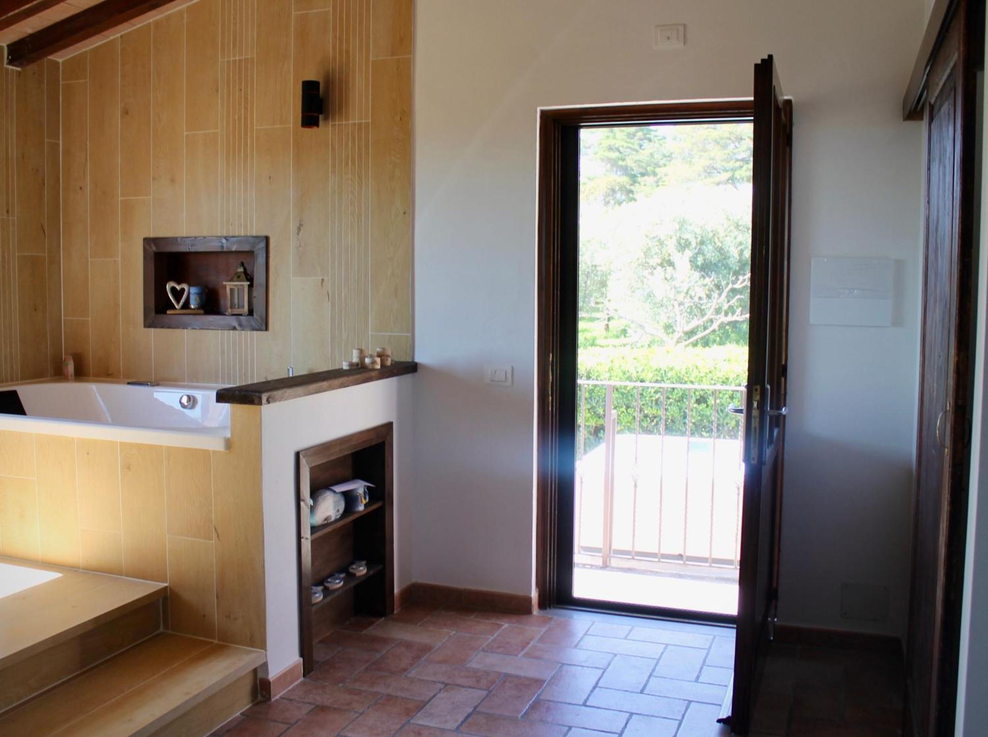 Agriturismo Suite Del Conte San Vincenzo Værelse billede